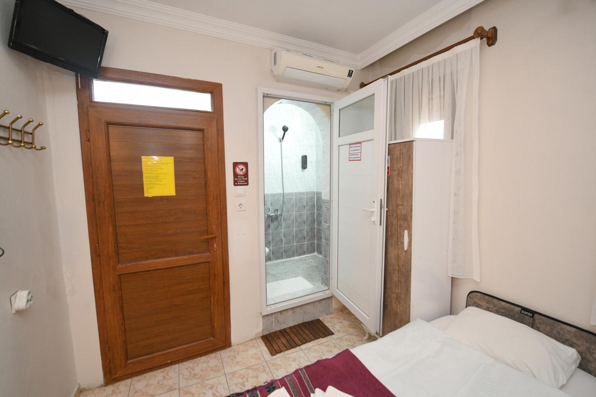 Anz Guest House Pansiyon Сельчук Экстерьер фото